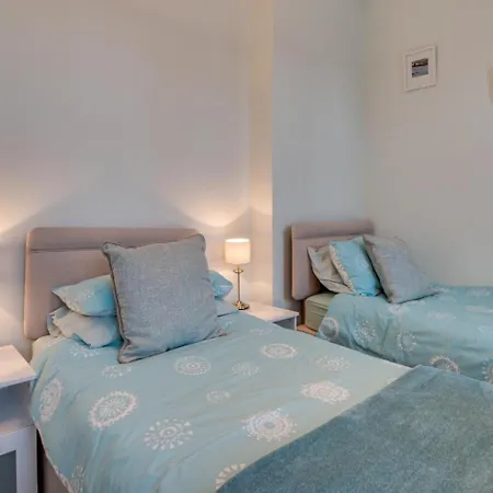 2 Bed In Scarborough Oc-S032 アパート *